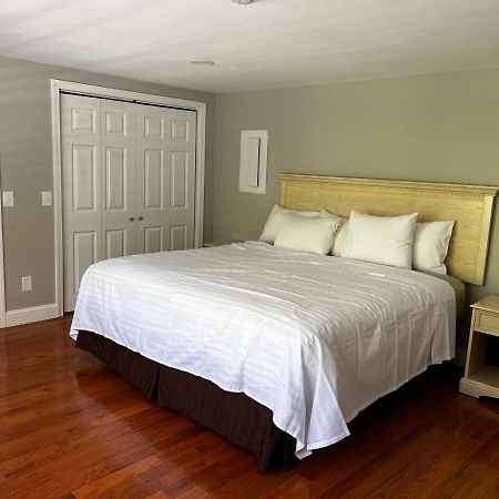 Captains Quarters Motel & Conference Center Eastham Buitenkant foto