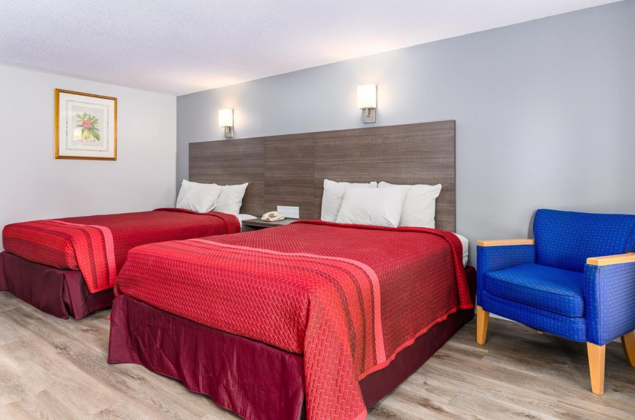 Captains Quarters Motel & Conference Center Eastham Buitenkant foto