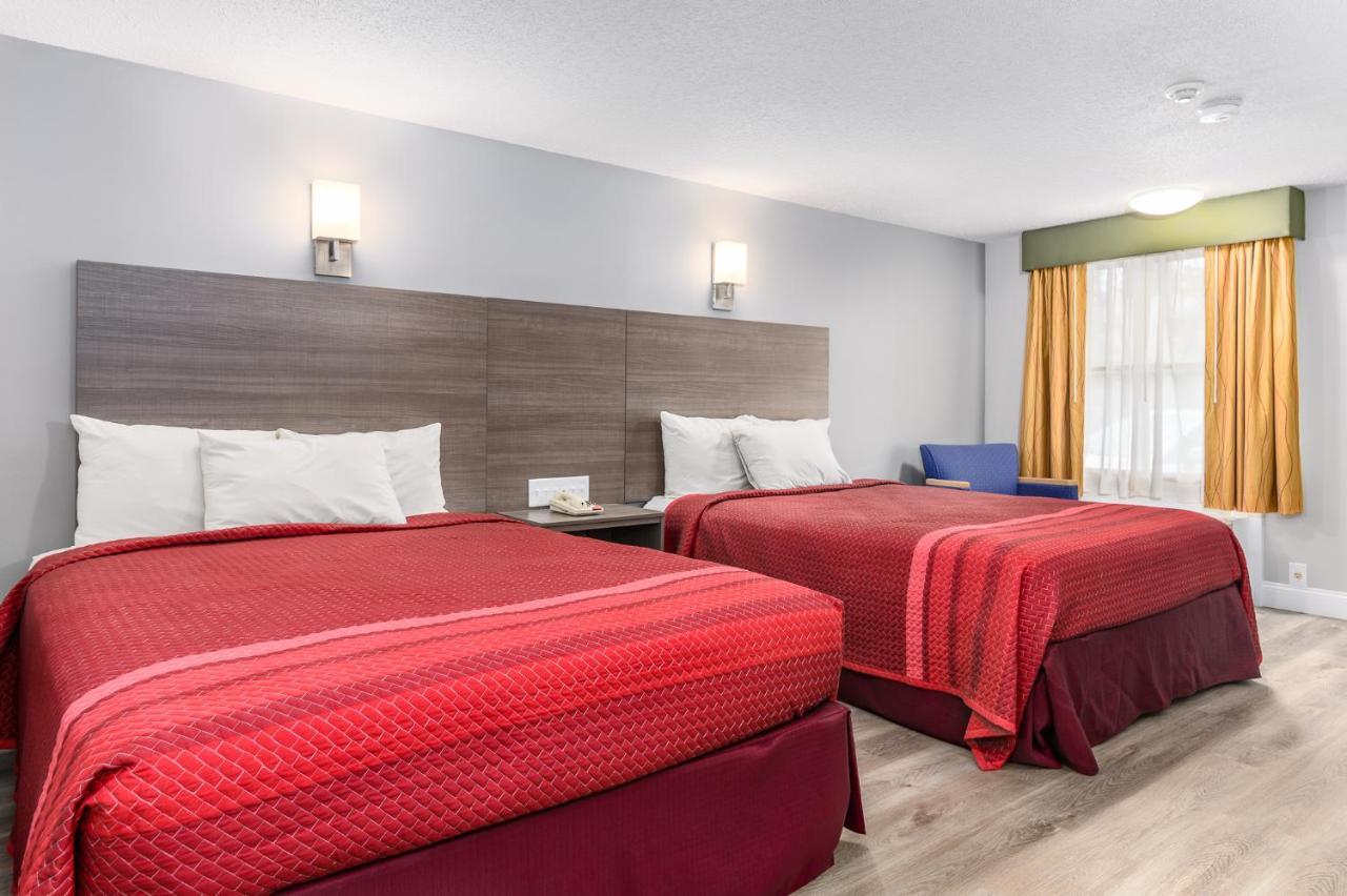 Captains Quarters Motel & Conference Center Eastham Buitenkant foto