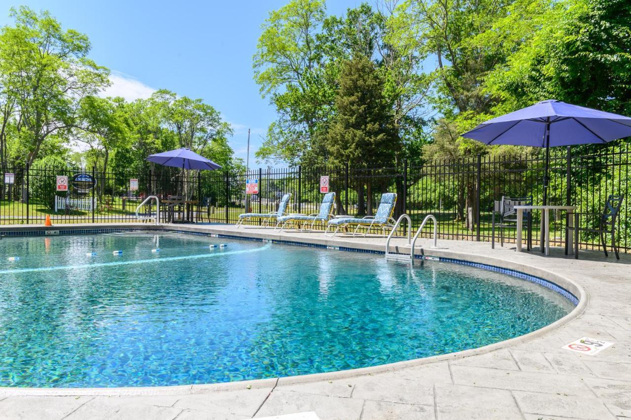 Captains Quarters Motel & Conference Center Eastham Buitenkant foto