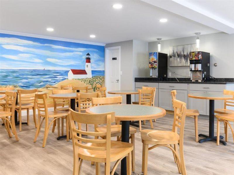 Captains Quarters Motel & Conference Center Eastham Buitenkant foto